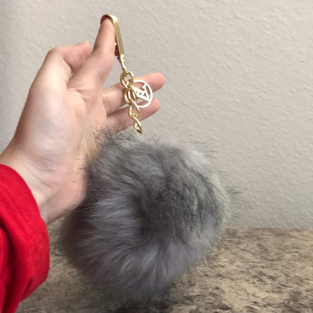 Adrienne Vittadini Bag Charm Power Bank